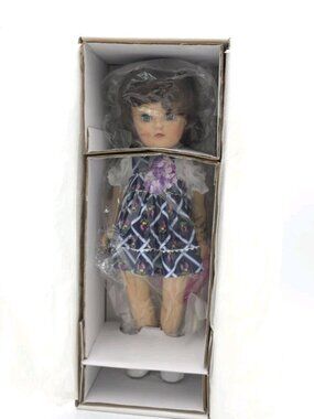 Effanbee Toni Doll 14” Brunette Tonner NRFB Violet Dress Boxed Collectible